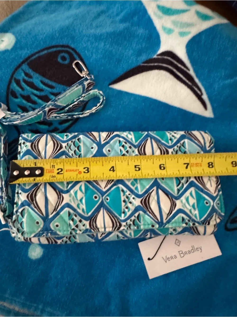 Vera Bradley Go Fish Blue wallet crossbody & matching beach towel - NWT - Picture 10 of 16